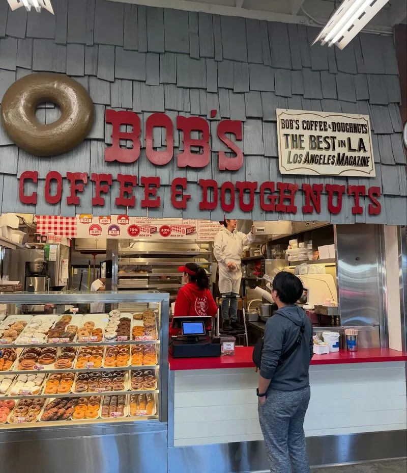 Bob’s Coffee & Doughnuts (Los Angeles)