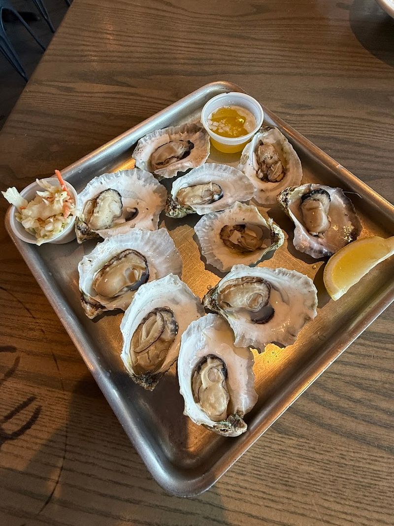 Shuckin' Shack Oyster Bar &ndash; Naperville
