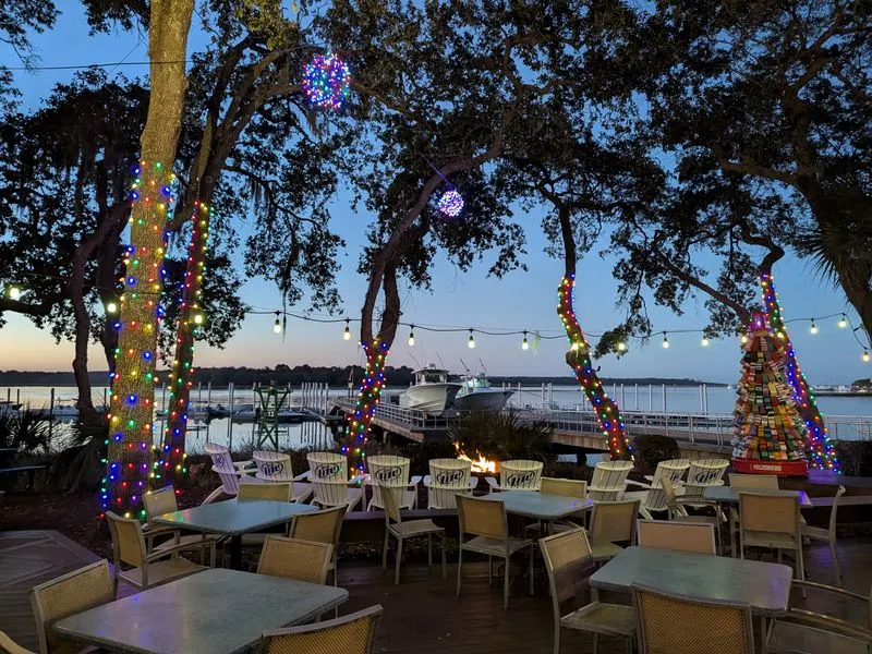 Skull Creek Boathouse &mdash; Hilton Head Island