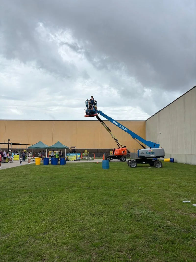 Comfortable Amenities for a Full-Day Visit