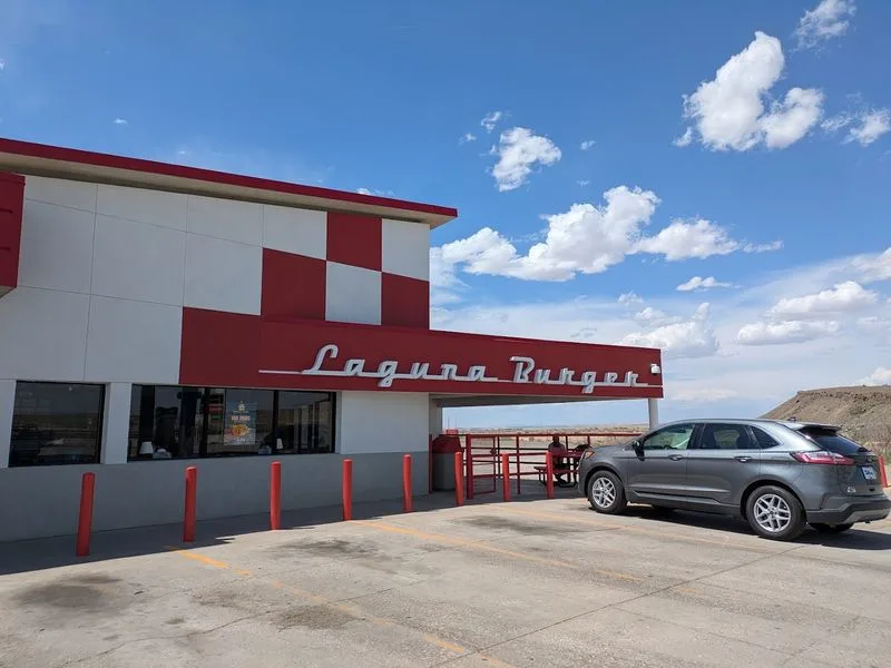 Laguna Burger (66 Pit Stop)