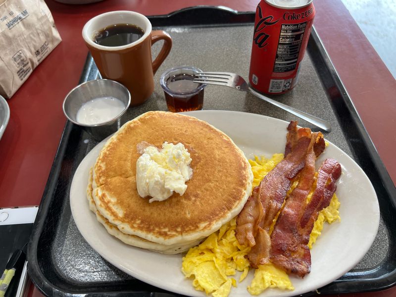 Beyond the French Dip: Other Menu Highlights