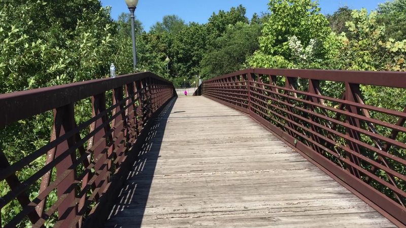 Pinkerton Park Storybook Trail &ndash; Outdoor Story Trail