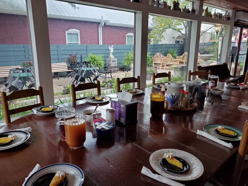 A Favorite for Both Locals and Visitors