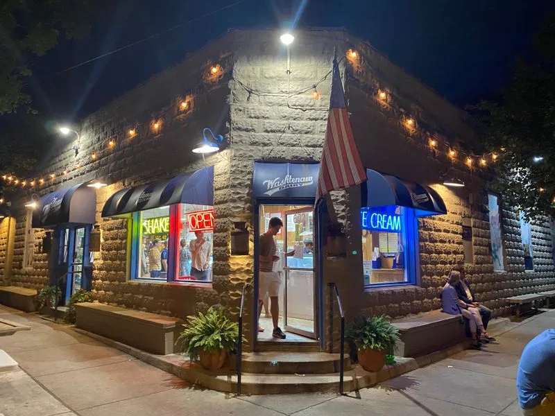 That line, the rhythm, and why it moves