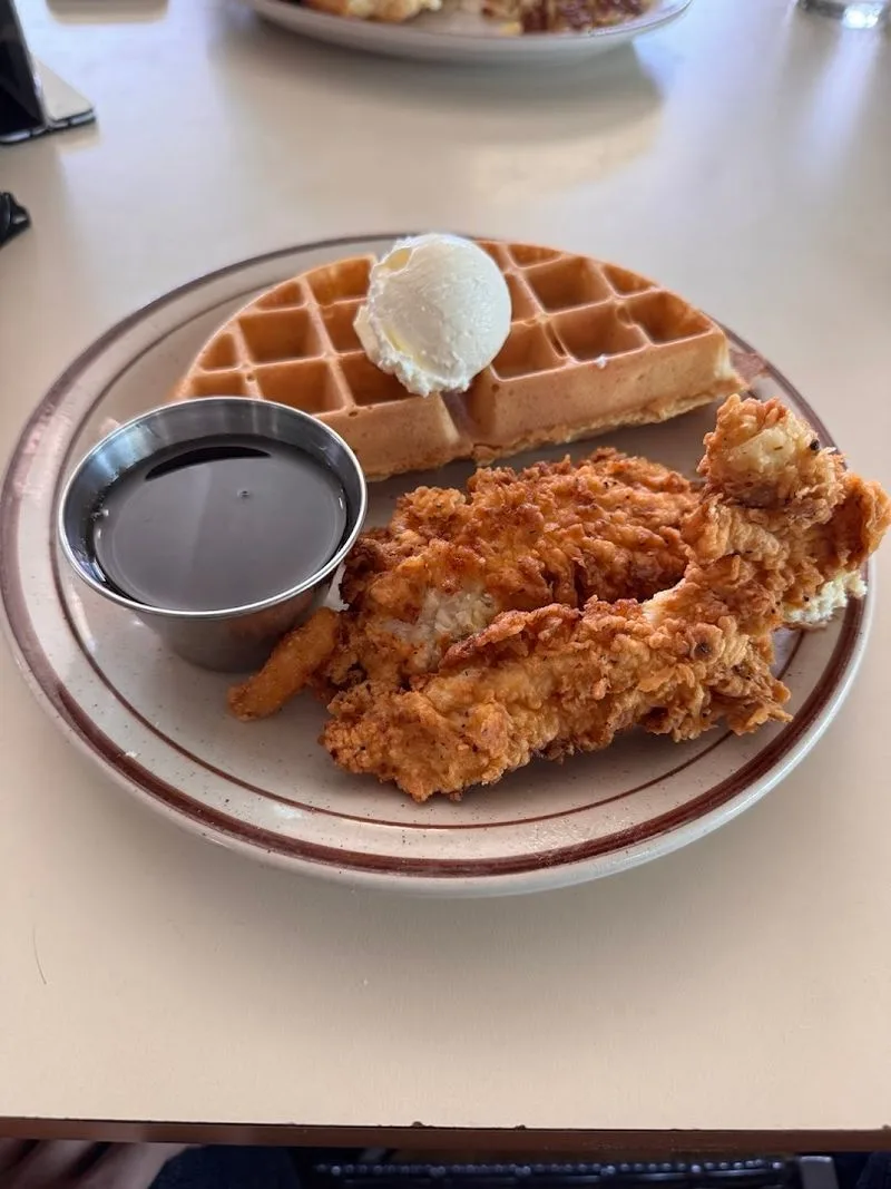 Chicken and Waffles Worth Raving About