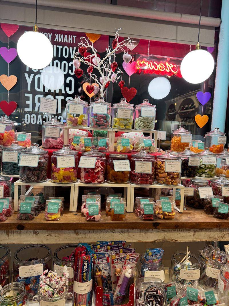 Amy's Candy Bar &mdash; Chicago, IL
