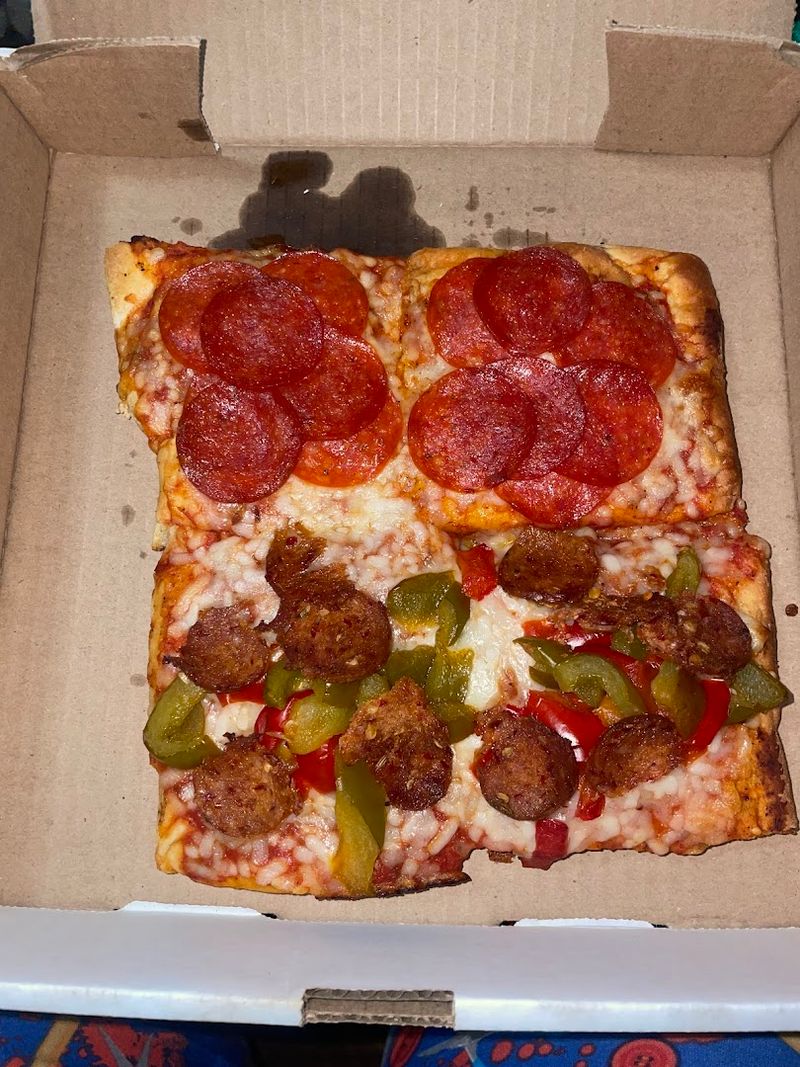 Della Sala's Pizza — Verona, PA