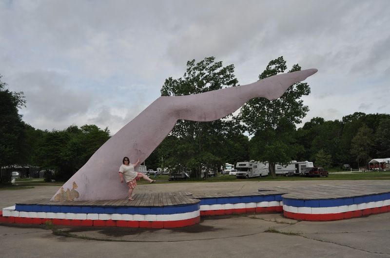 Giant Lady&rsquo;s Leg Sundial