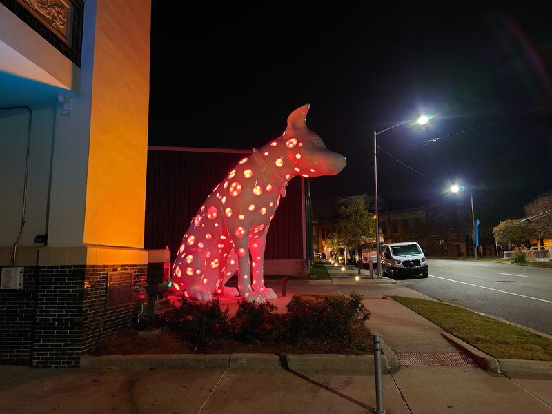 Art the Giant Dalmatian Statue &ndash; Shreveport
