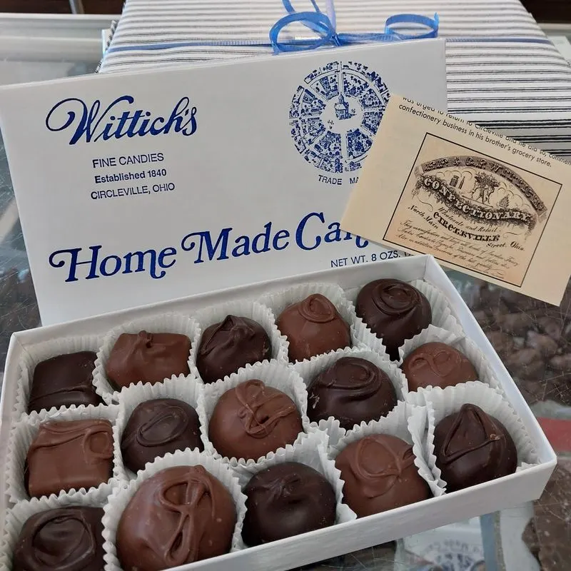 A Sweet Community Hub