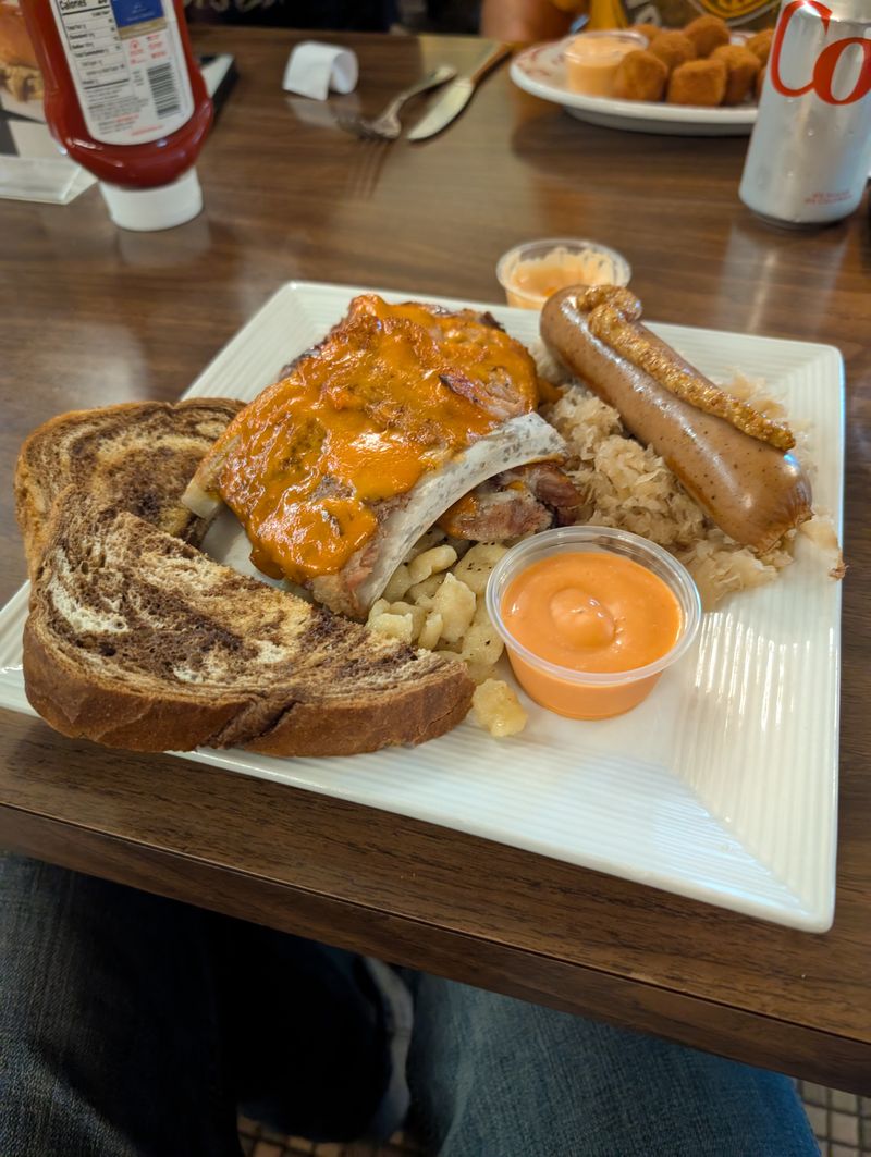 Turner Hall Restaurant &mdash; New Ulm, MN