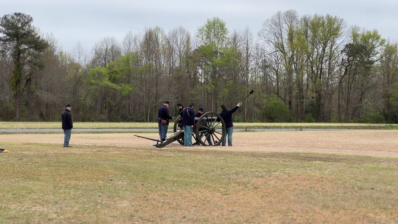 Bentonville Battlefield Roadside Cannons