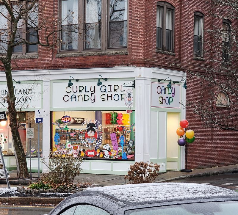Curly Girl Candy Shop &mdash; Salem
