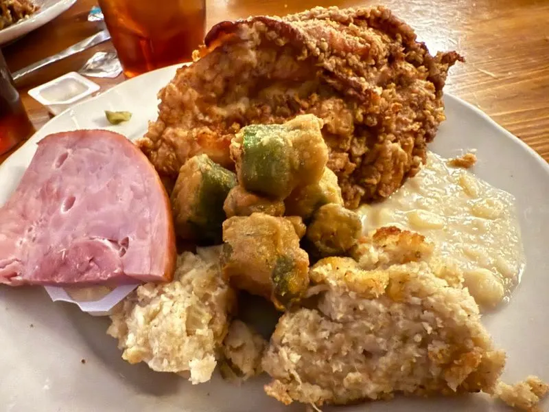 Family-Style Dining Experience