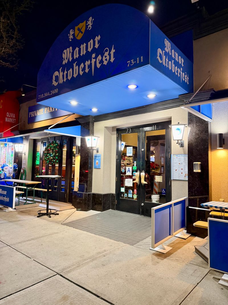 Manor Oktoberfest &mdash; Forest Hills