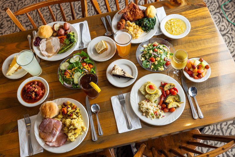 Pennsylvania Dutch Comfort Sides