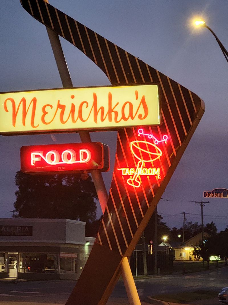 Practical Details: Hours, Price, Access