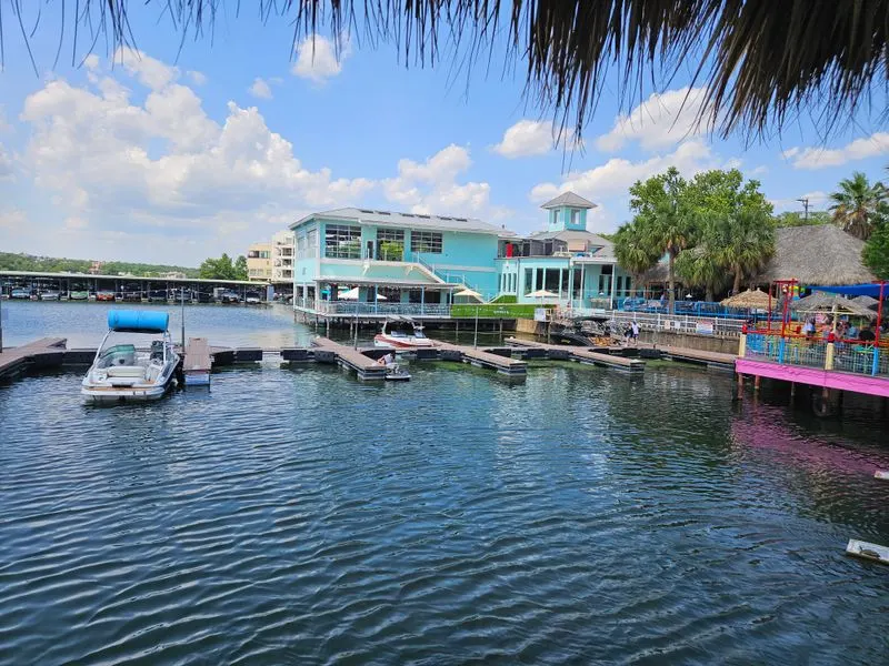 Boat-Up Dining: Dock And Dine Tips