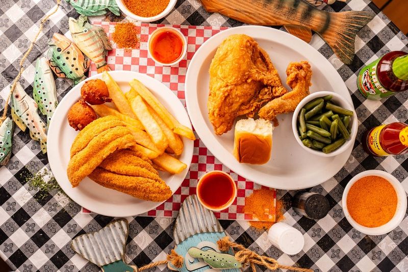 Sauces, slaws, and the perfect bite sequence