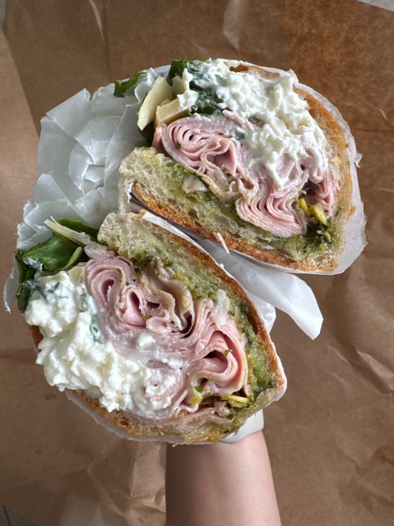 The Deli: Sandwiches Worth the Line