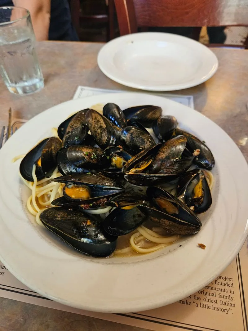 Start strong: antipasti and clams that set the tone