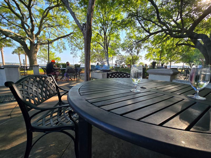 Saltus River Grill — Beaufort