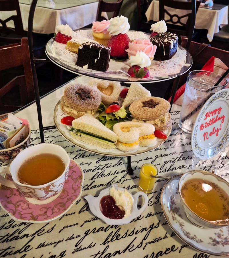 McHugh Tea Room & Gifts &mdash; Bellaire