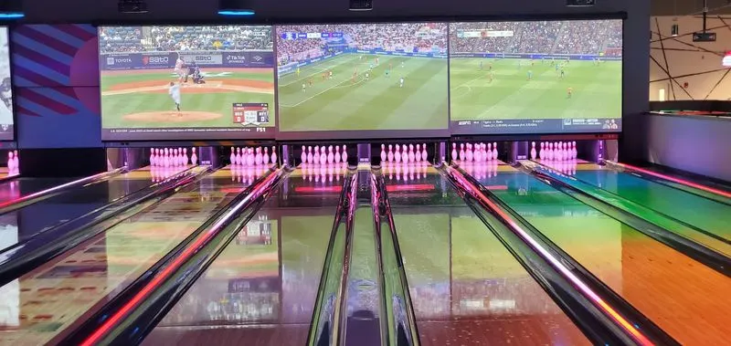 Round 1 Entertainment Center