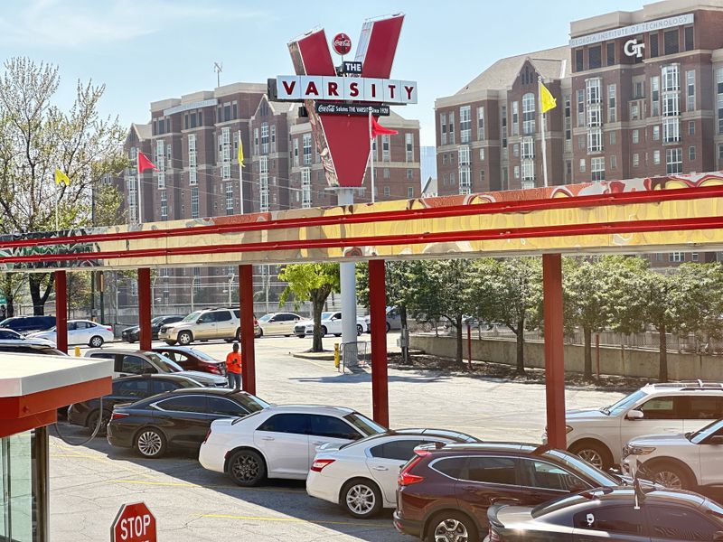 Practical info: location, price, and contact