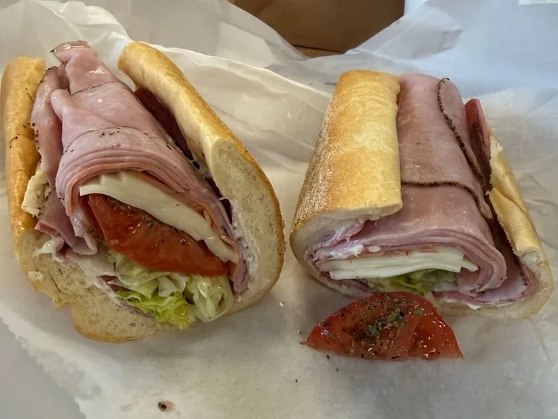 Casapulla&rsquo;s Subs