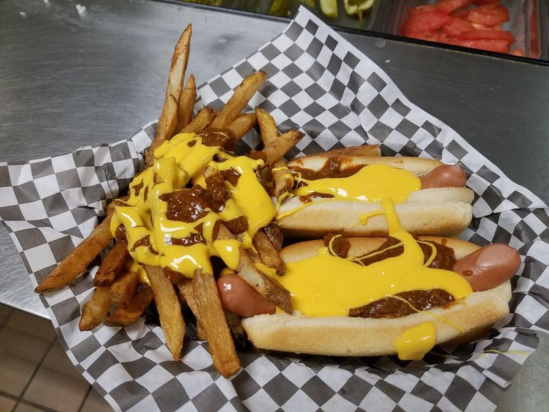 Gino's Chicago Beef & Hot Dogs &mdash; Onalaska, WI