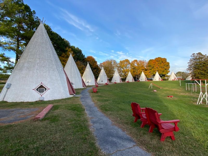 Wigwam Village Motel No. 2 &ndash; Cave City, KY