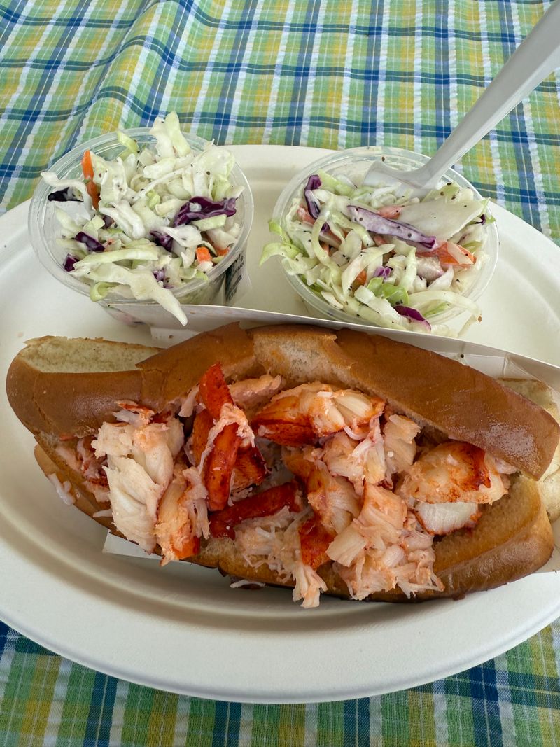 Lenny & Joe's Fish Tale &ndash; Madison