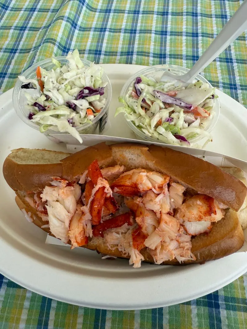 Lenny & Joe's Fish Tale &ndash; Madison