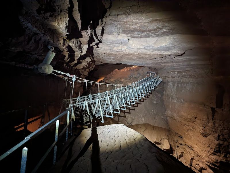 Hidden River Cave & American Cave Museum &ndash; Horse Cave, KY
