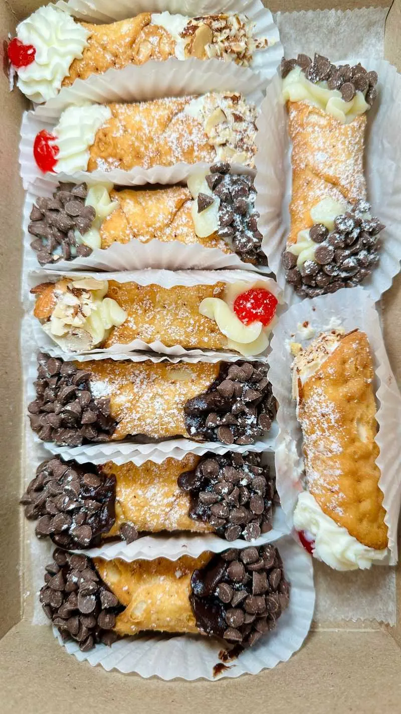 Nonnie's Italian Bakery &mdash; Plainville, CT