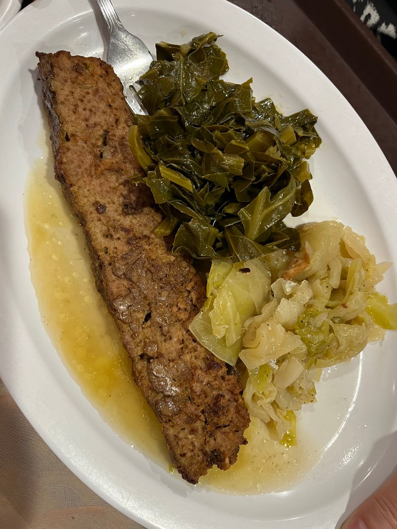 Collard Greens And Cabbage: Bright, Savory Balance