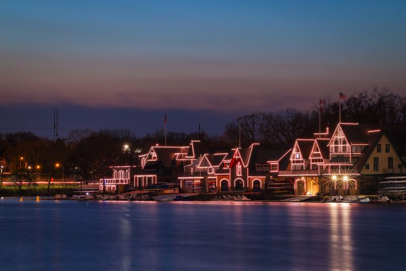 Boathouse Row & Schuylkill River &mdash; Philadelphia, PA
