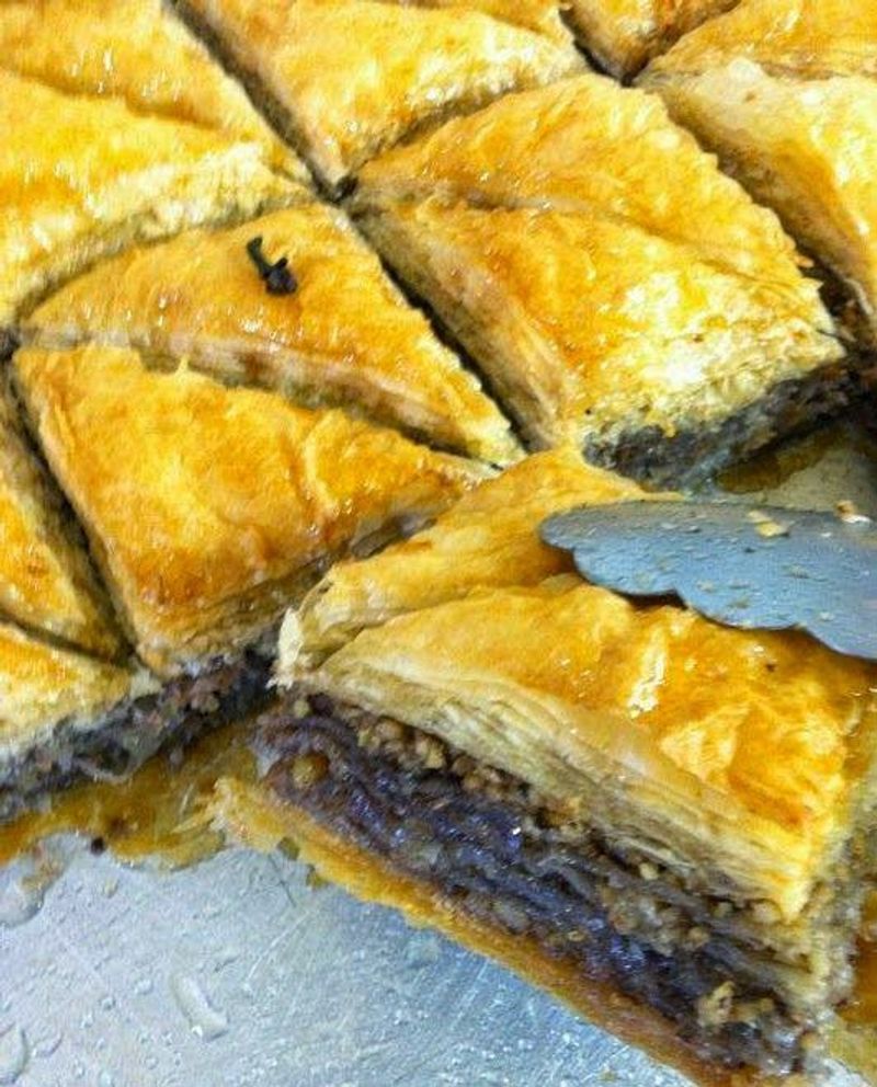 Greek sweets: baklava, galaktoboureko, and more