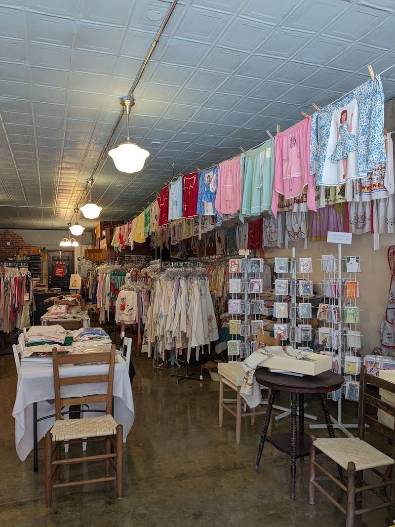 The Apron Museum (Iuka)