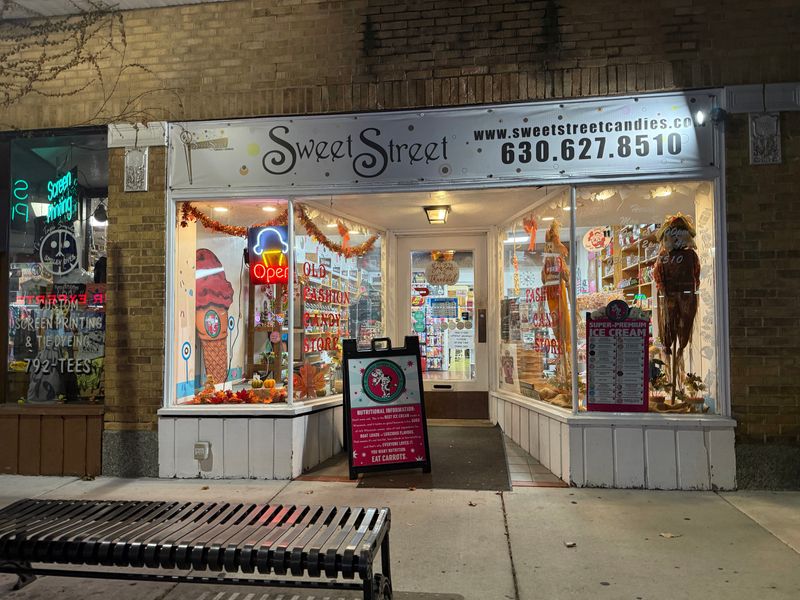 Sweet Street Candies and Goodies &mdash; Lombard, IL