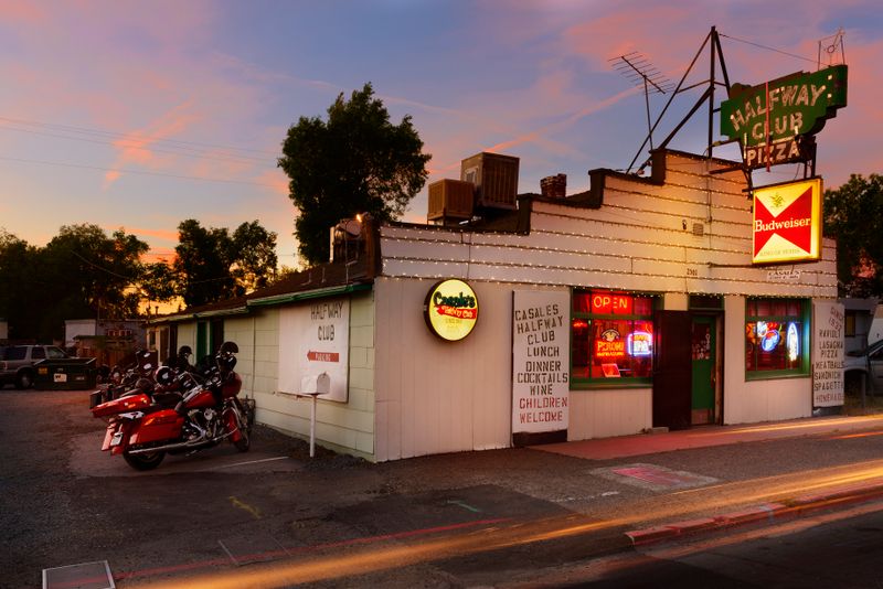 Casale&rsquo;s Halfway Club &ndash; Reno