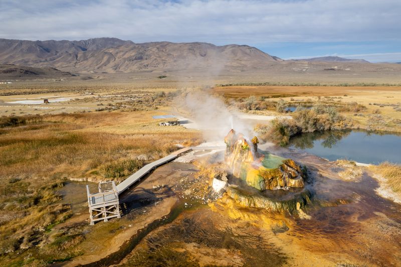 Geological Formation and Mineral Growth
