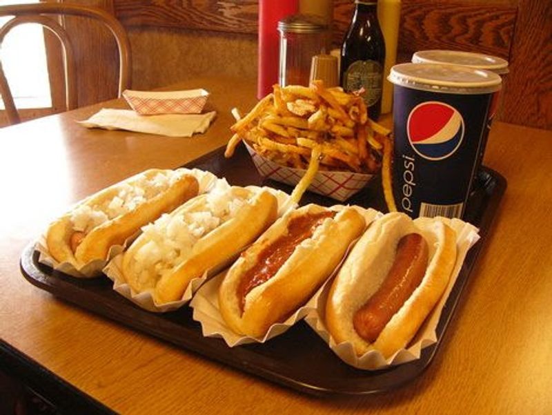 Hot Dog Heaven &mdash; Amherst, OH