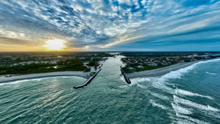 One Beautiful Florida Waterfront Spot Somehow Stays Off Most Travel Lists