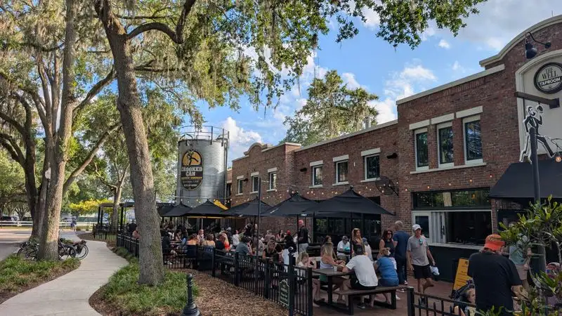 Family & Pet Friendly Appeal