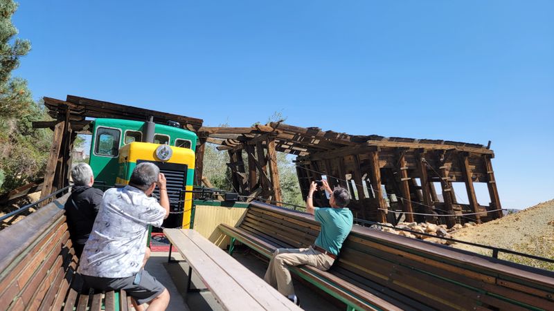 Tips for smooth, respectful experiences