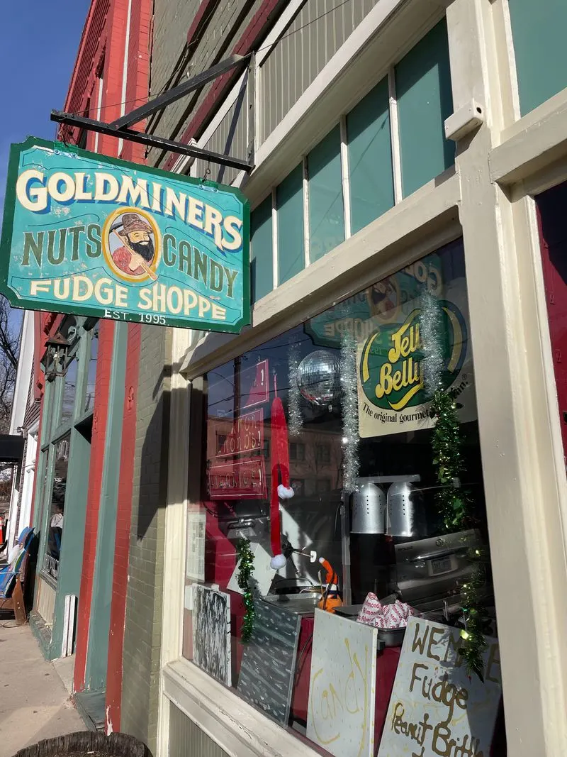 Goldminers Nuts & Candy (Manitou Springs)