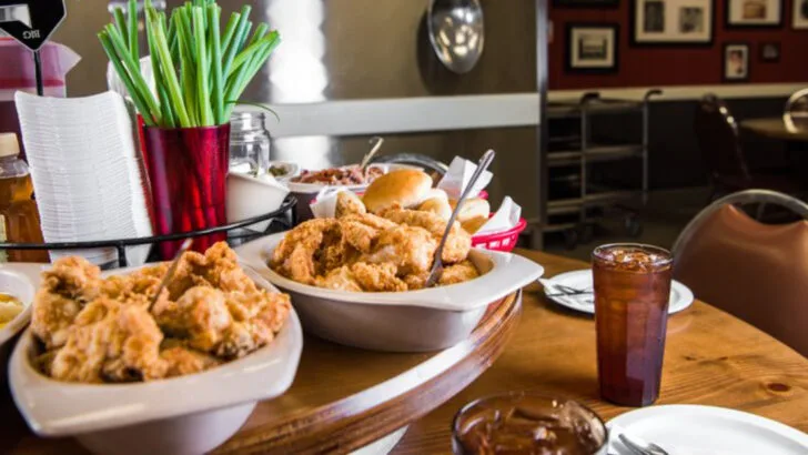 People drive hours across Georgia for the fried chicken at this unassuming family restaurant